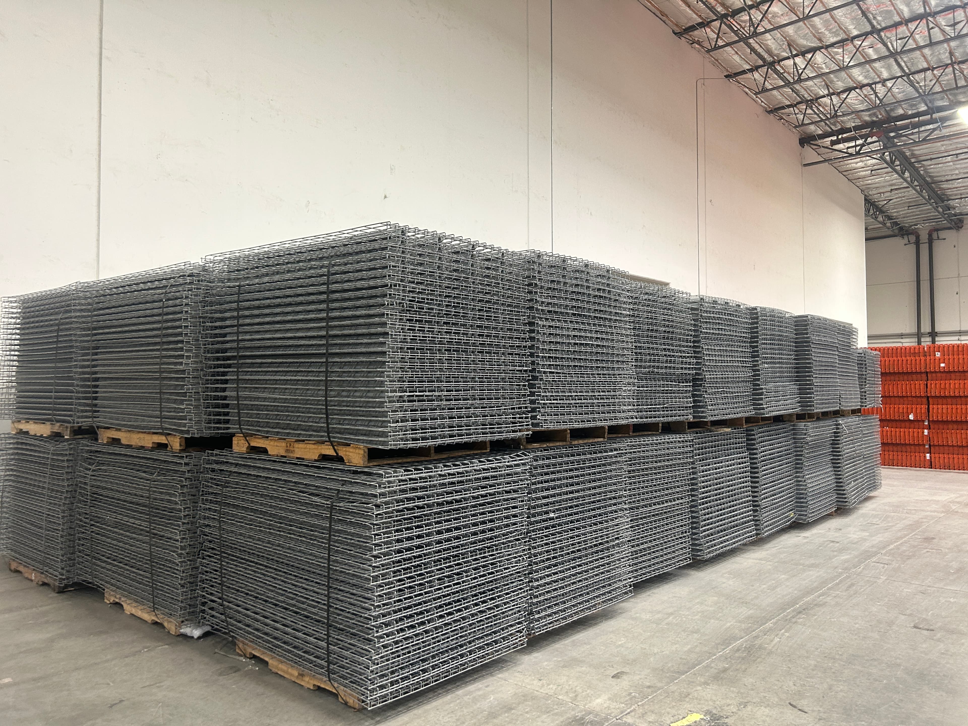 Wire Deck - 66" x 46" - Outside Waterfall