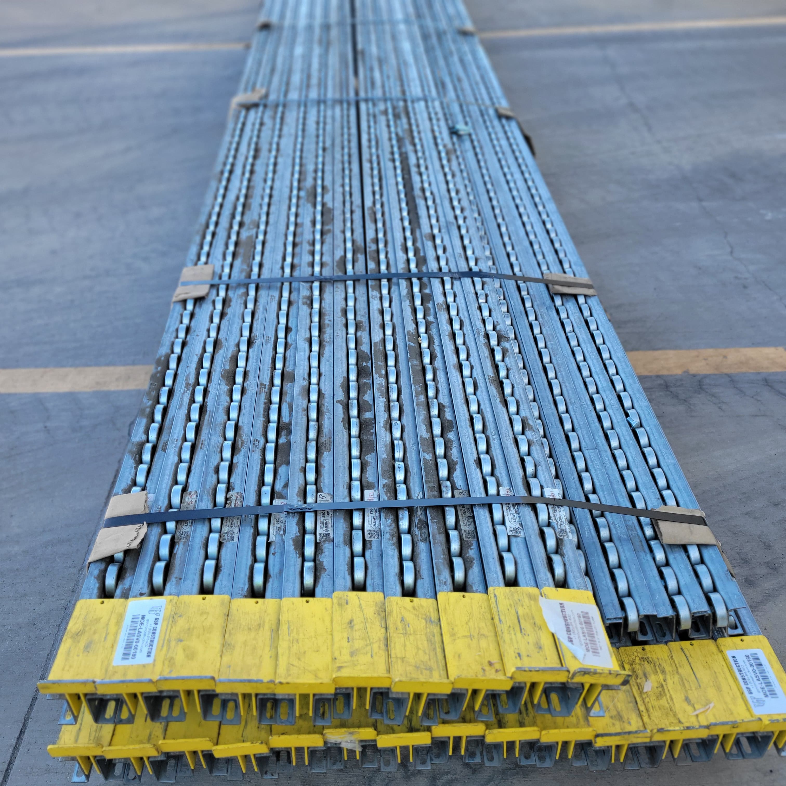 Pallet Flow -192" X 3